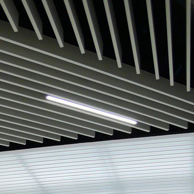 Кубообразный реечный потолок 160x30x160 шаг 120 мм белый